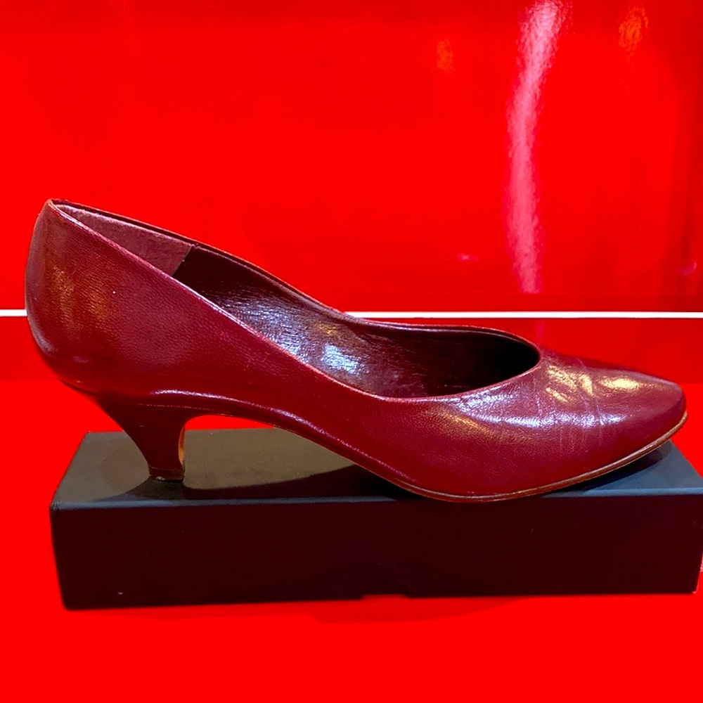 Epitome’ Burgundy Maroon Leather Hand Made in Italy Pumps VTG 1990’s VGUC Size 6